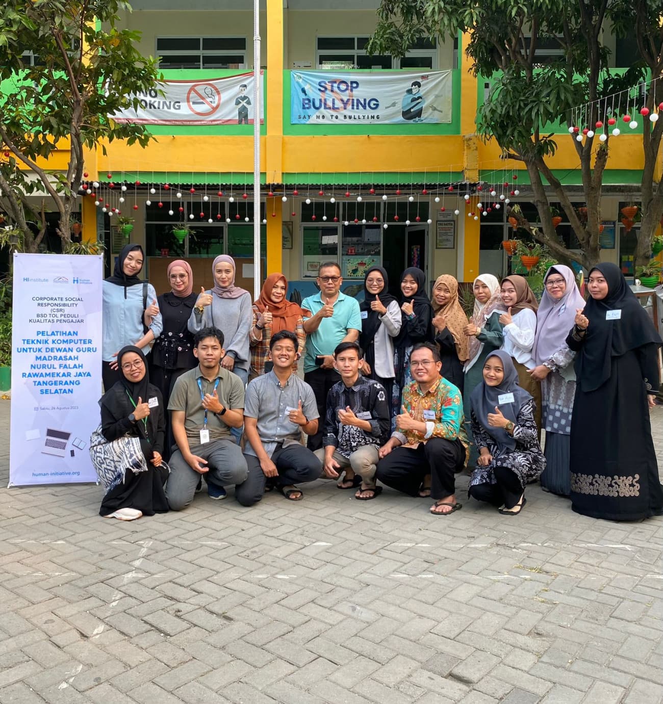 CORPORATE SOCIAL RESPONSIBILITY (CSR) BSD TOL PEDULI KUALITAS PENGAJAR